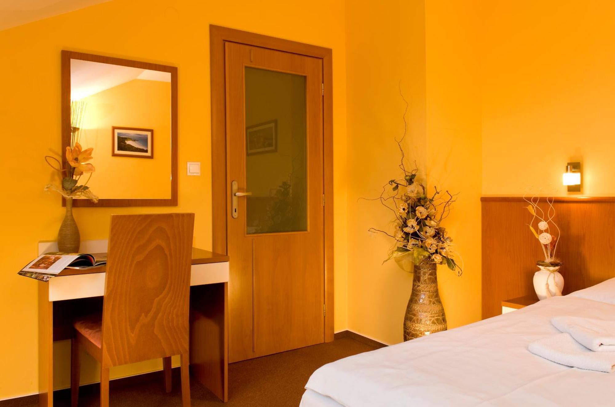 Penzion Franko Zvolen Room photo